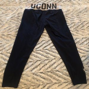 Capri Uconn Huskie Leggings🐺💙